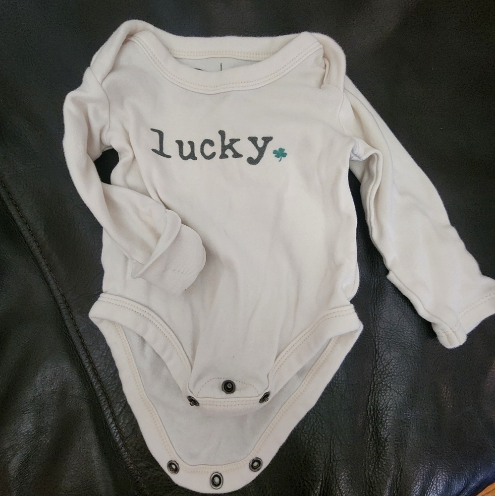 Finn and emma, organic cotton, long sleeve 0-3 mo onesie